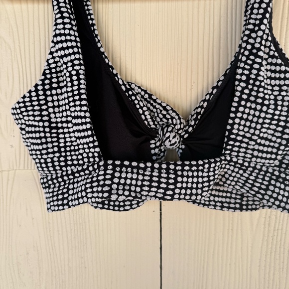 Aerie Black & White Polka Dot Bikini Top - Picture 5 of 5
